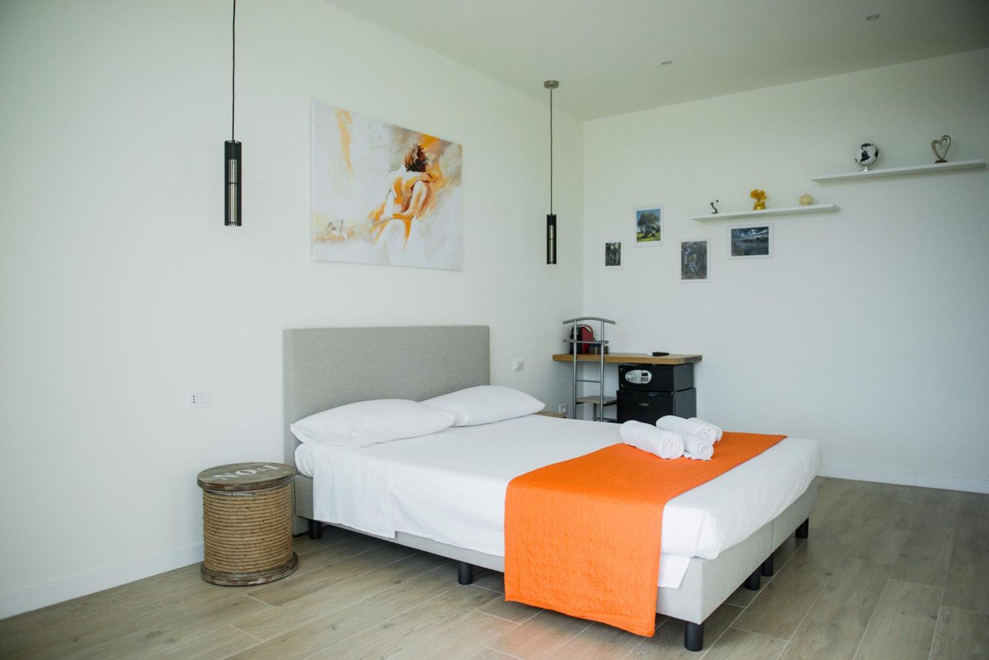 Divina Perla Bed & Breakfast Pulsano Dış mekan fotoğraf